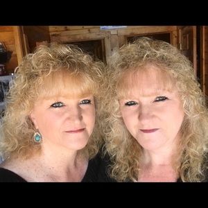 Meet your Posher, Joan